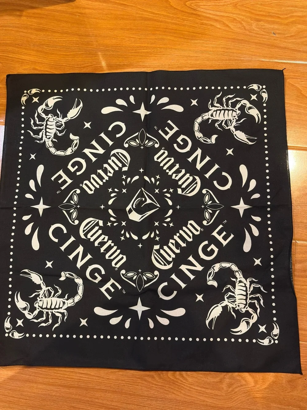 Never Use Vintage Jose Cuervo Cinge Tequila Bandana Scorpion Biker Scarf-21”